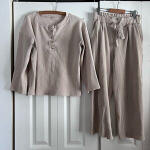 Annagail Cream Ribbed Lounge Set size 1 (medium/large)